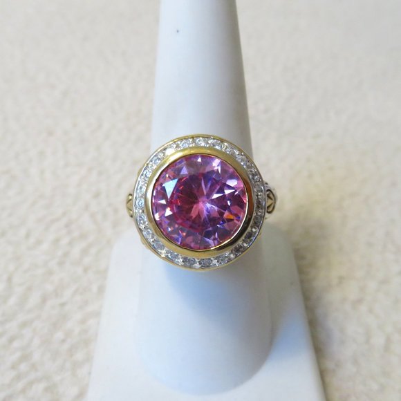Sterling Pink Swarovski Ring - Picture 1 of 8